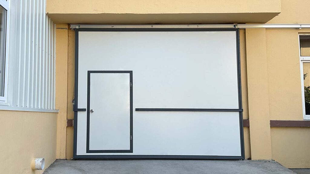 Single-sided workshop Sliding door