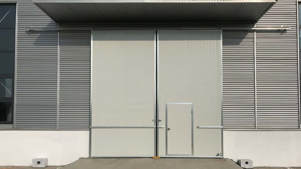 Engineering sliding door